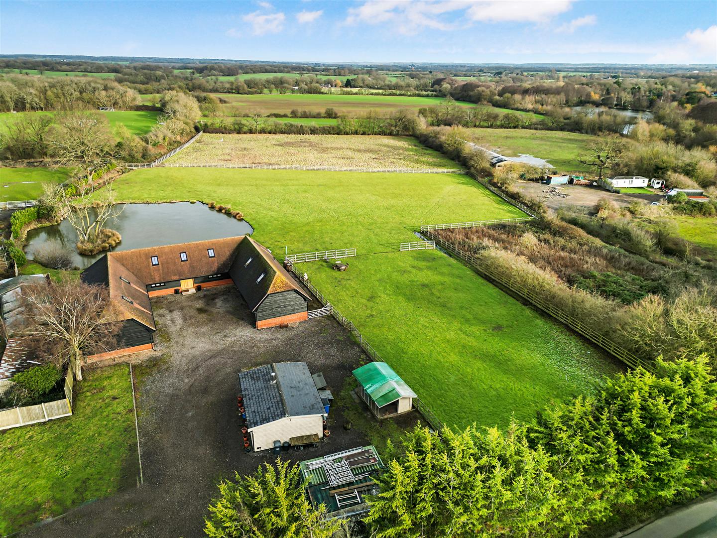 ** SIGNATURE HOME ** Ashwells Road, Pilgrims Hatch, Brentwood Keith